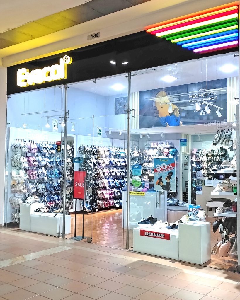 Fachada de Evacol