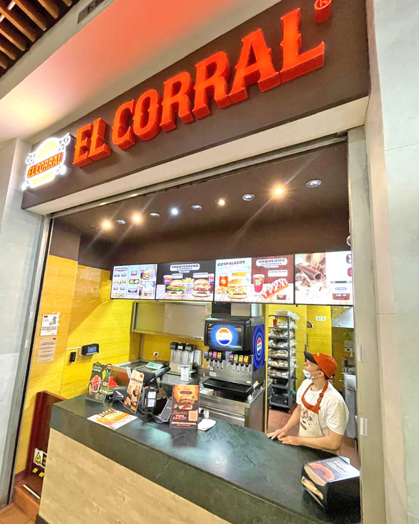 Fachada de El Corral