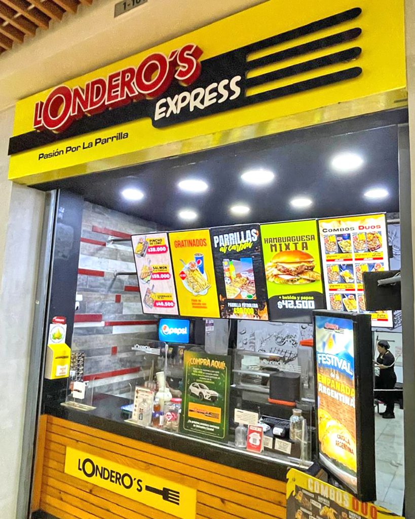Fachada de Londeros