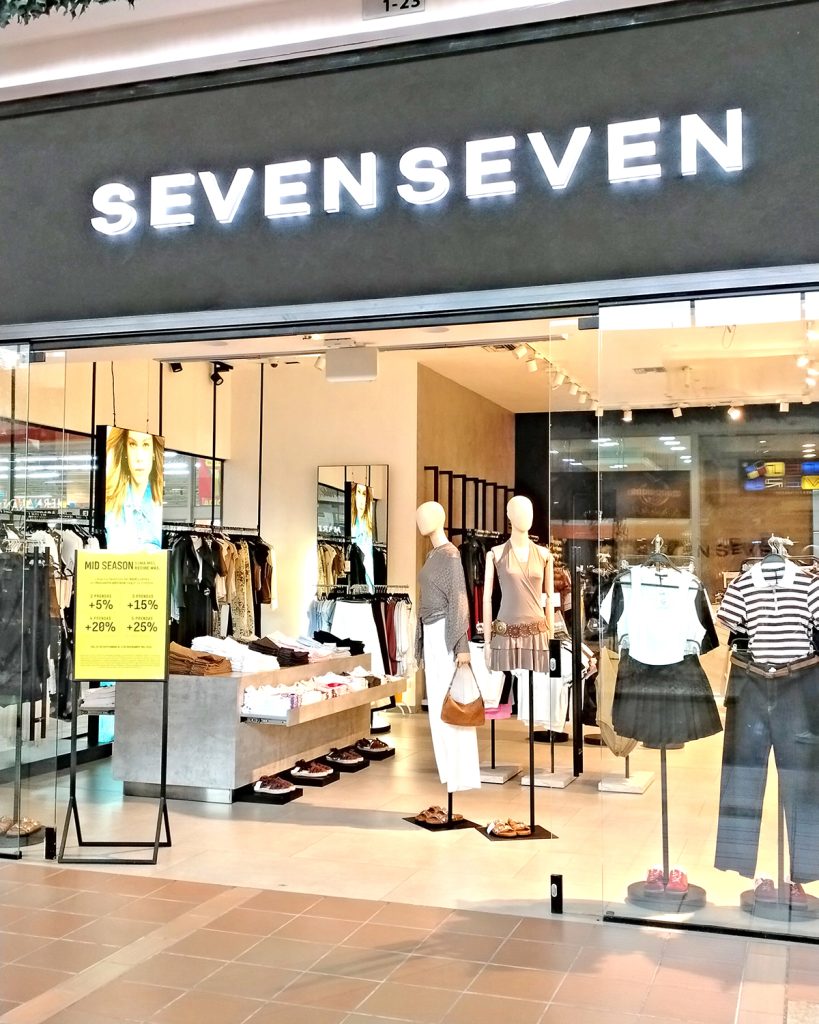 Fachada de Seven Seven