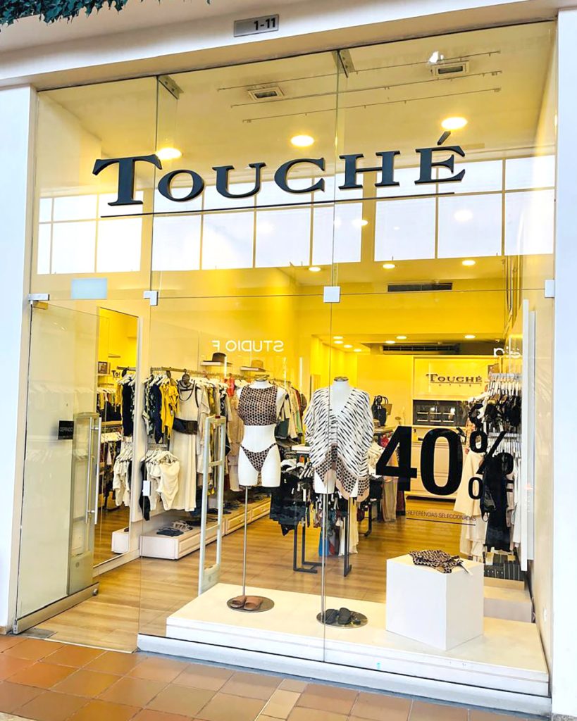 Fachada de Touche